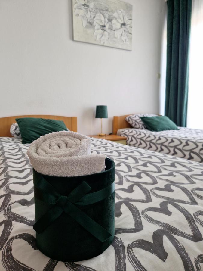 Motel "Tri Lovca" Knin Eksteriør bilde